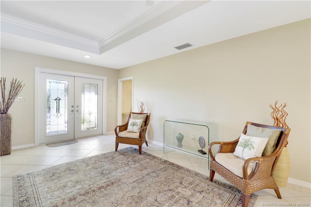 5701 SE Winged Foot Drive