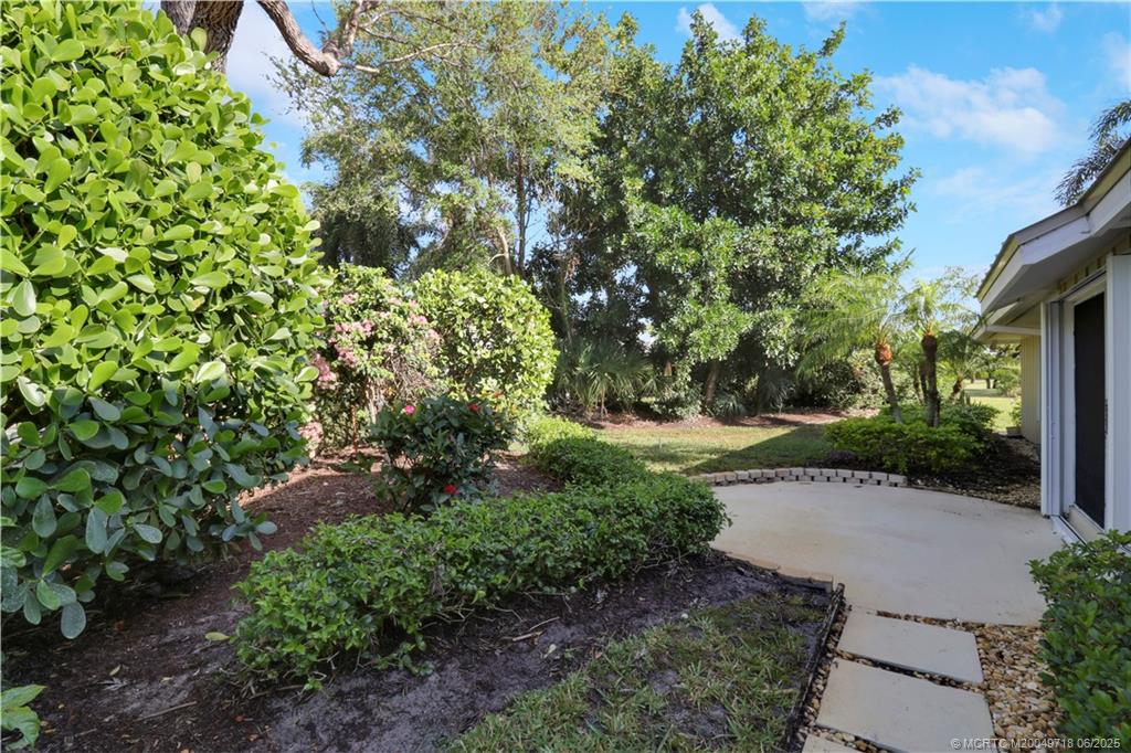 5701 SE Winged Foot Drive