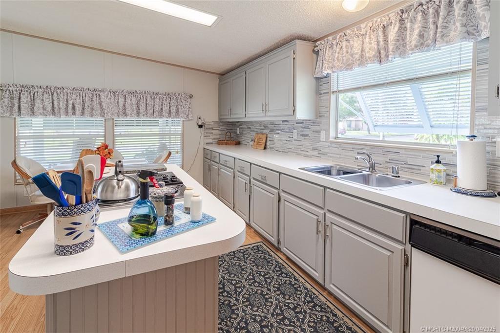 2599 SW Marquis Terrace