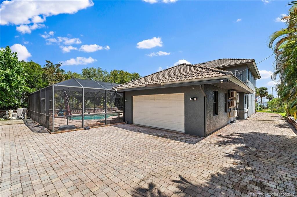 10305 S Indian River Drive