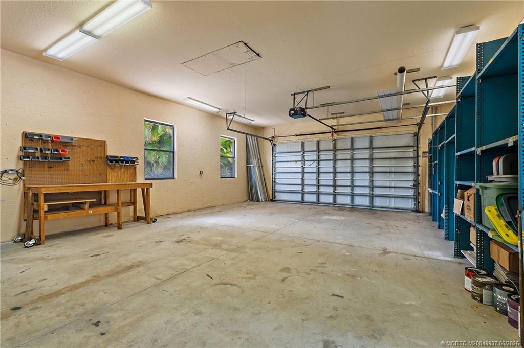 10305 S Indian River Drive