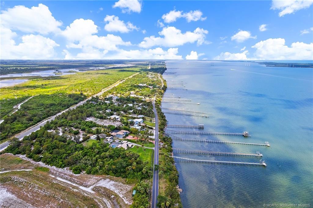 10305 S Indian River Drive