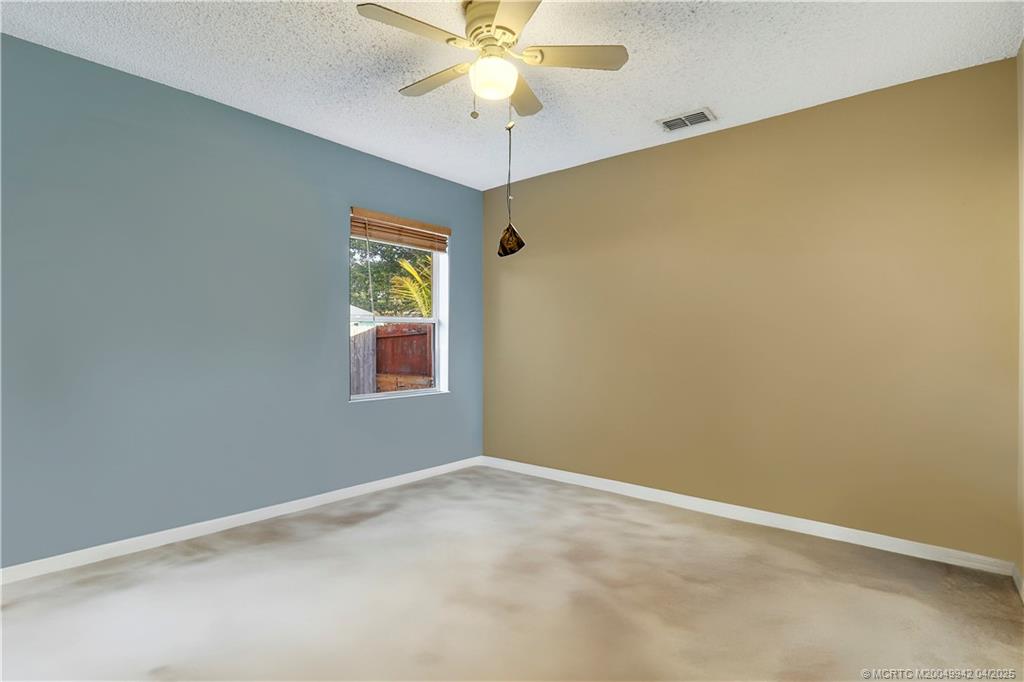 2949 SE Buccaneer Circle