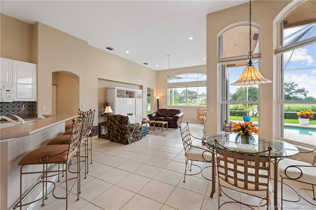 2024 SE Kilmallie Ct