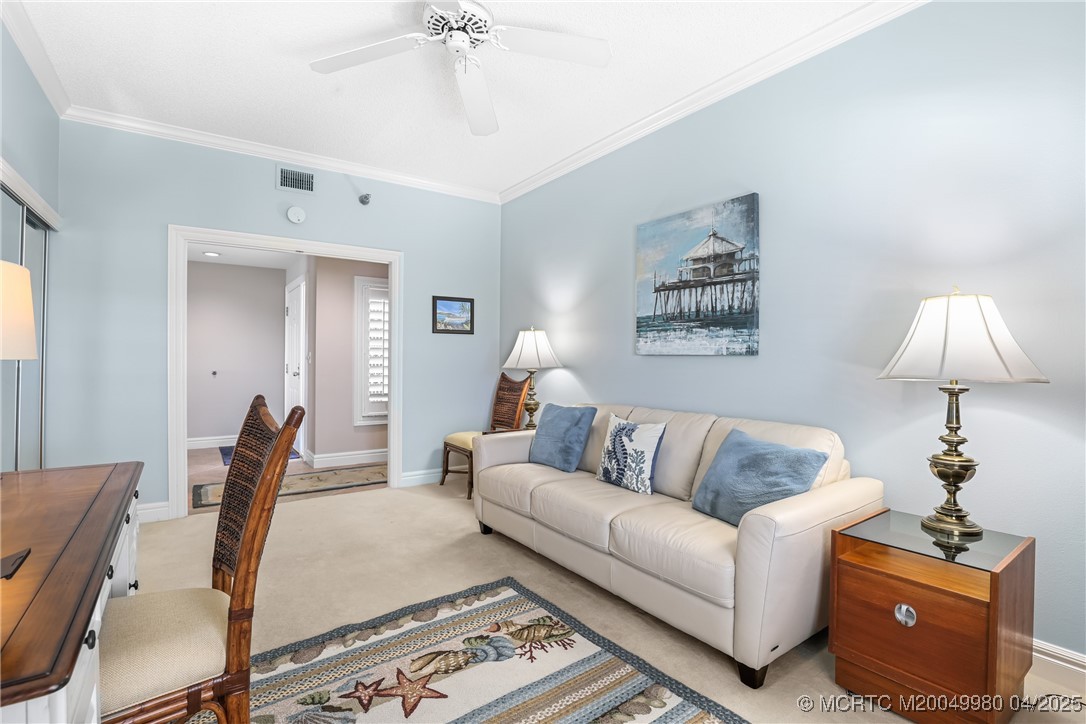 184 NE Edgewater Drive 1306