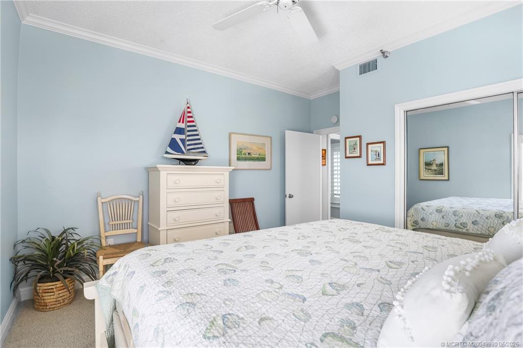 184 NE Edgewater Drive 1306