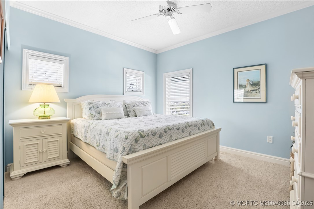 184 NE Edgewater Drive 1306