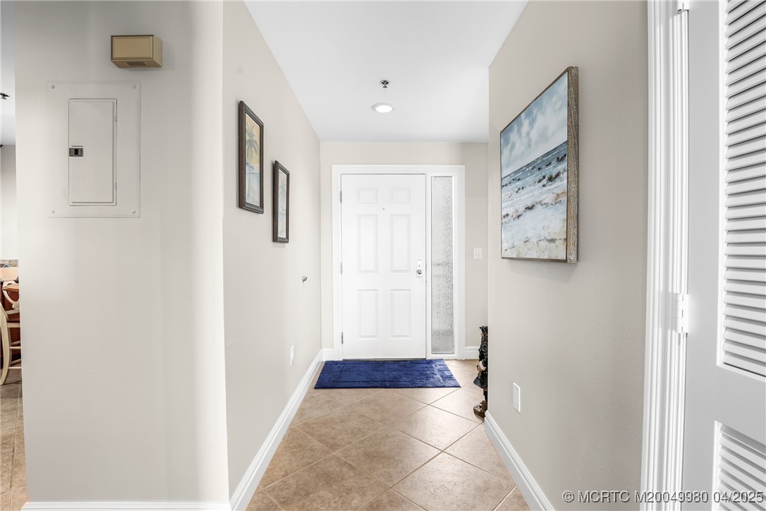 184 NE Edgewater Drive 1306