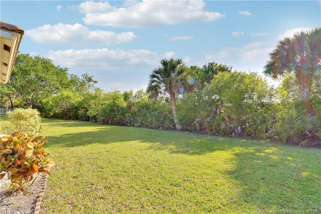 7225 SE Magellan Lane