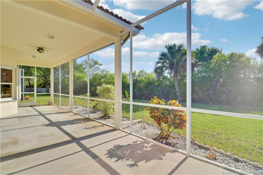 7225 SE Magellan Lane