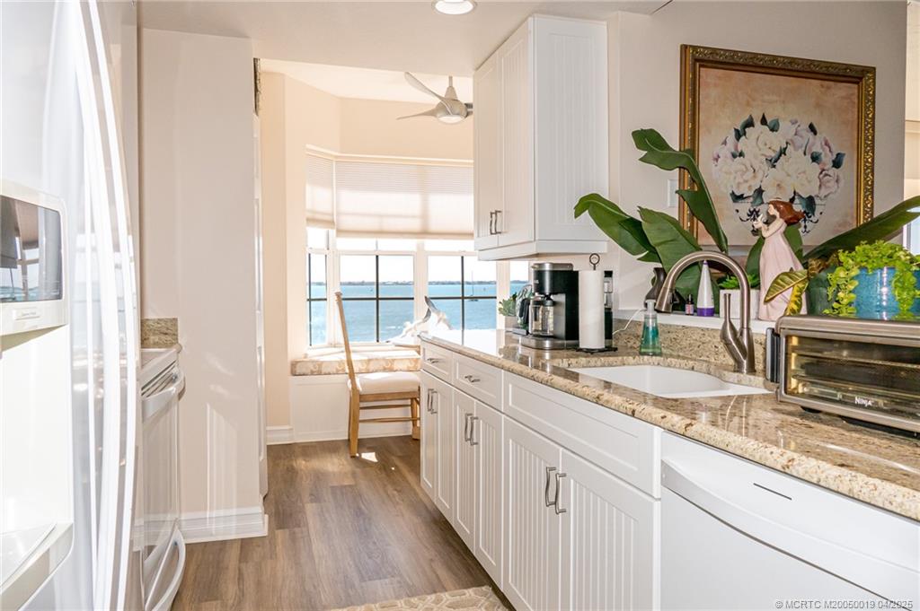 5750 NE Island Cove Way 3303