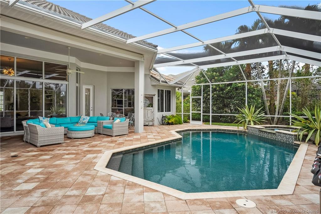 4346 SE Waterford Drive