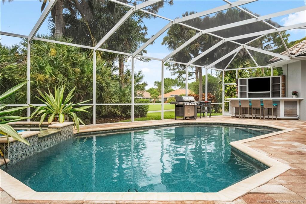 4346 SE Waterford Drive