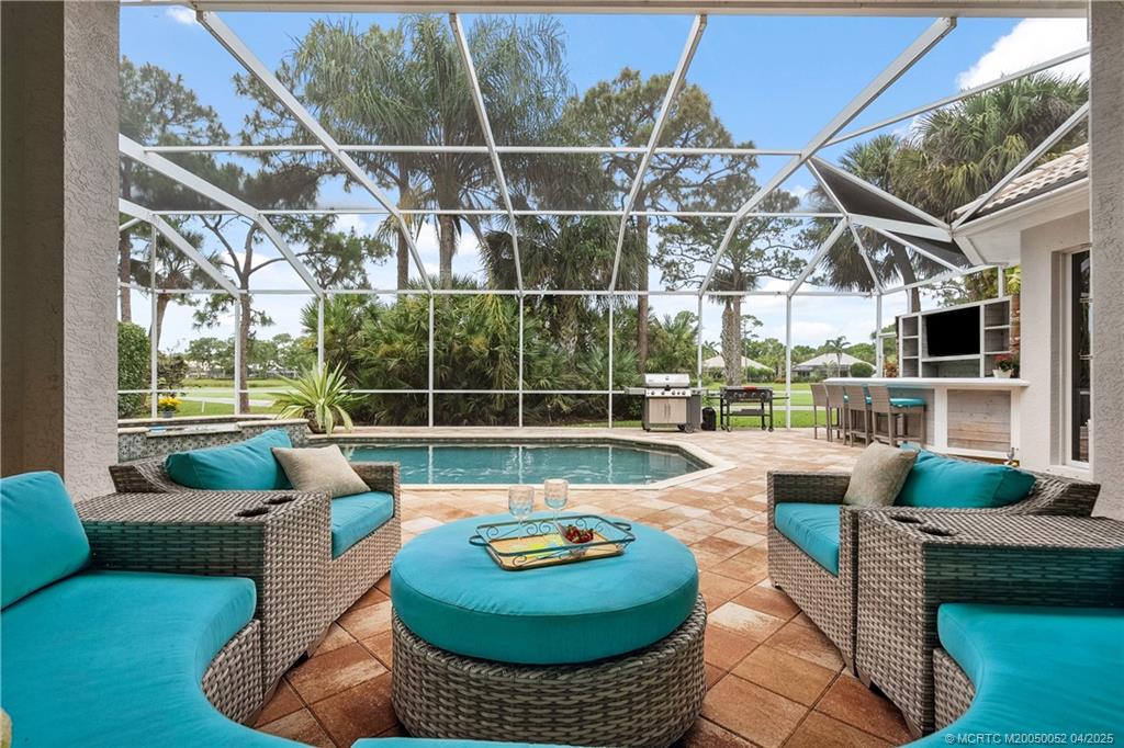 4346 SE Waterford Drive