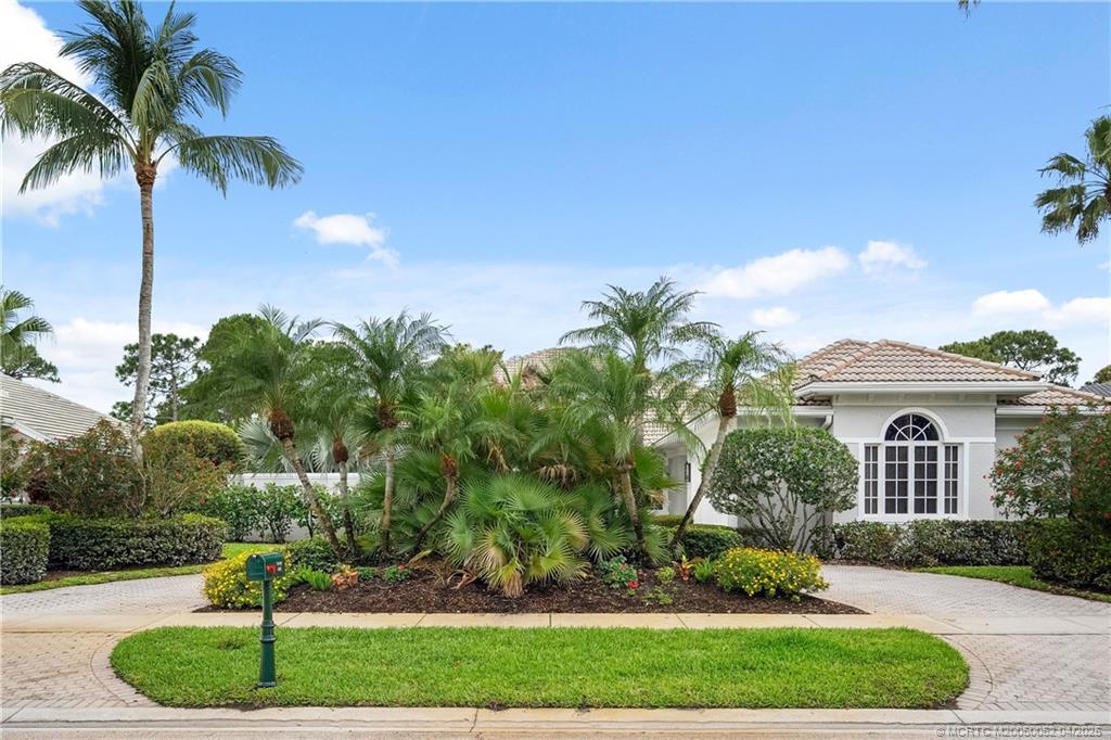 4346 SE Waterford Drive