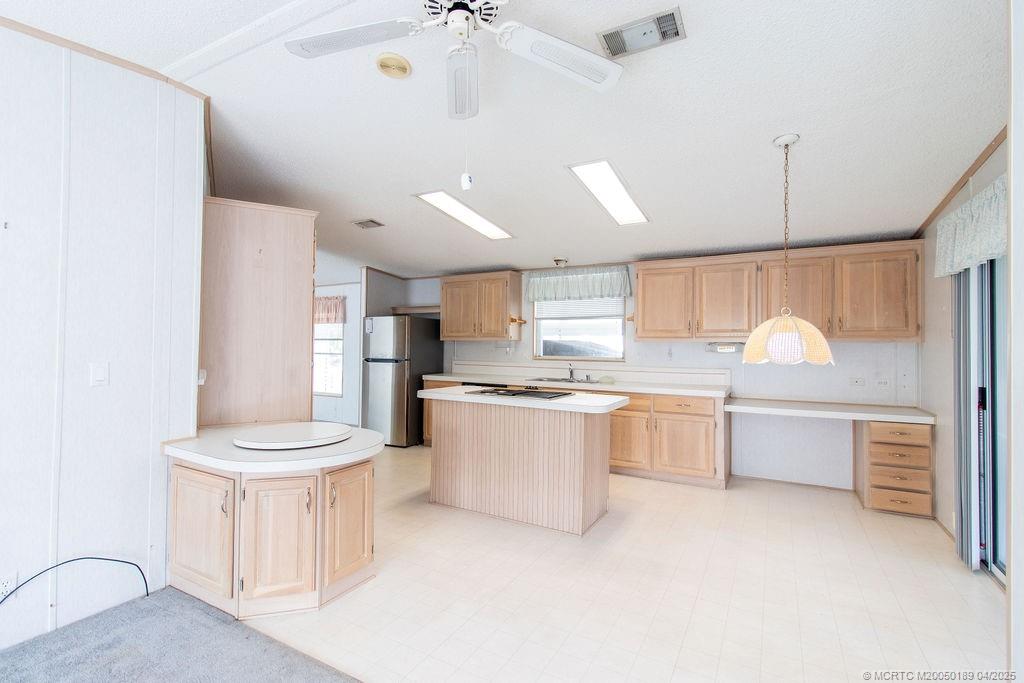 2500 SW Marquis Terrace