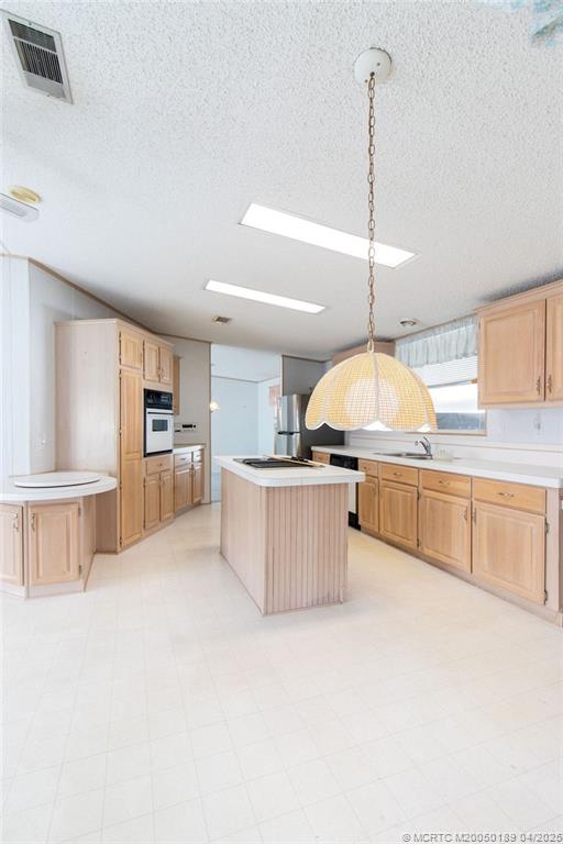 2500 SW Marquis Terrace