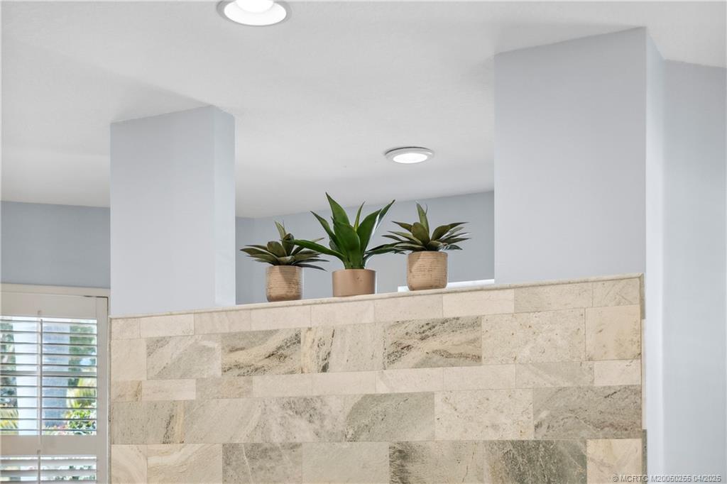 4473 SW Long Bay Drive