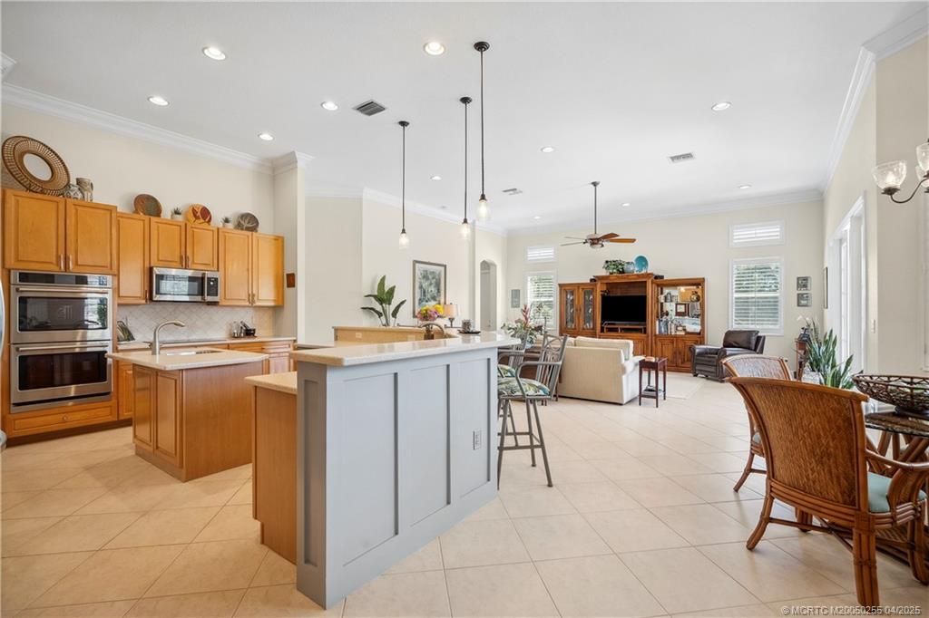 4473 SW Long Bay Drive