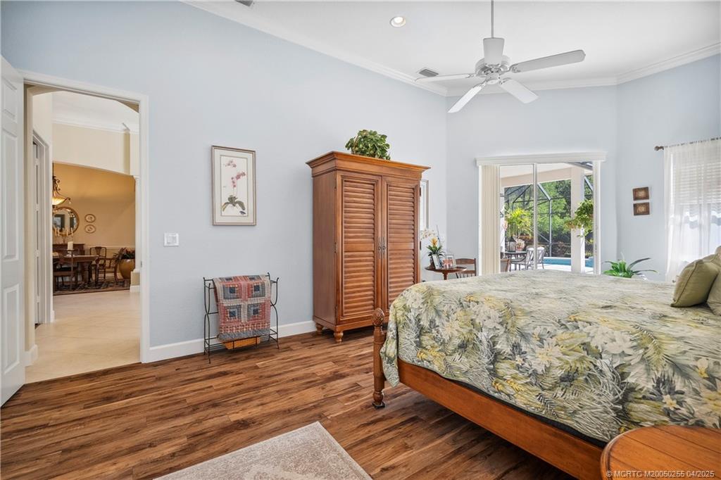 4473 SW Long Bay Drive