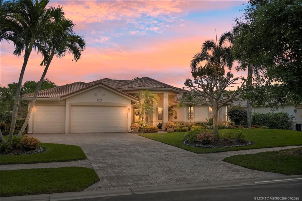 4473 SW Long Bay Drive