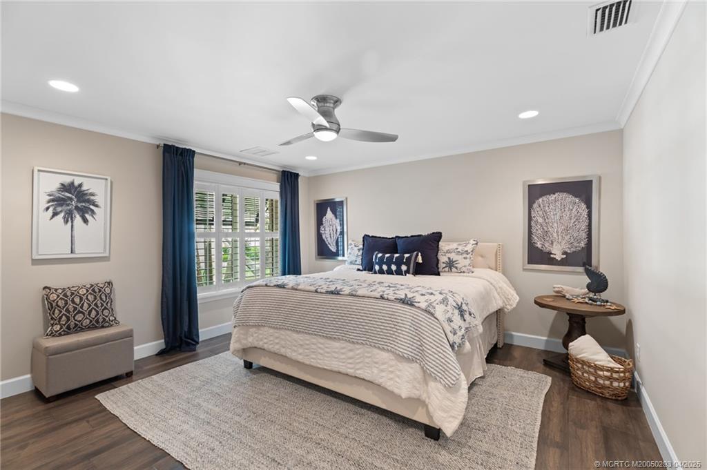 121 Hillcrest Drive