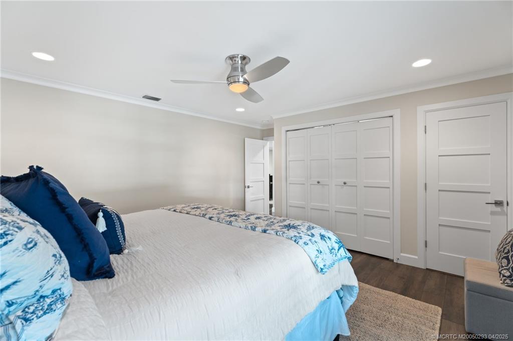 121 Hillcrest Drive