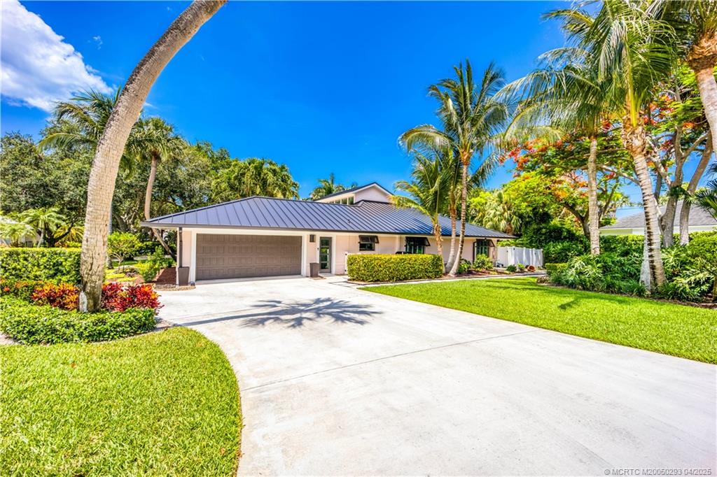 121 Hillcrest Drive