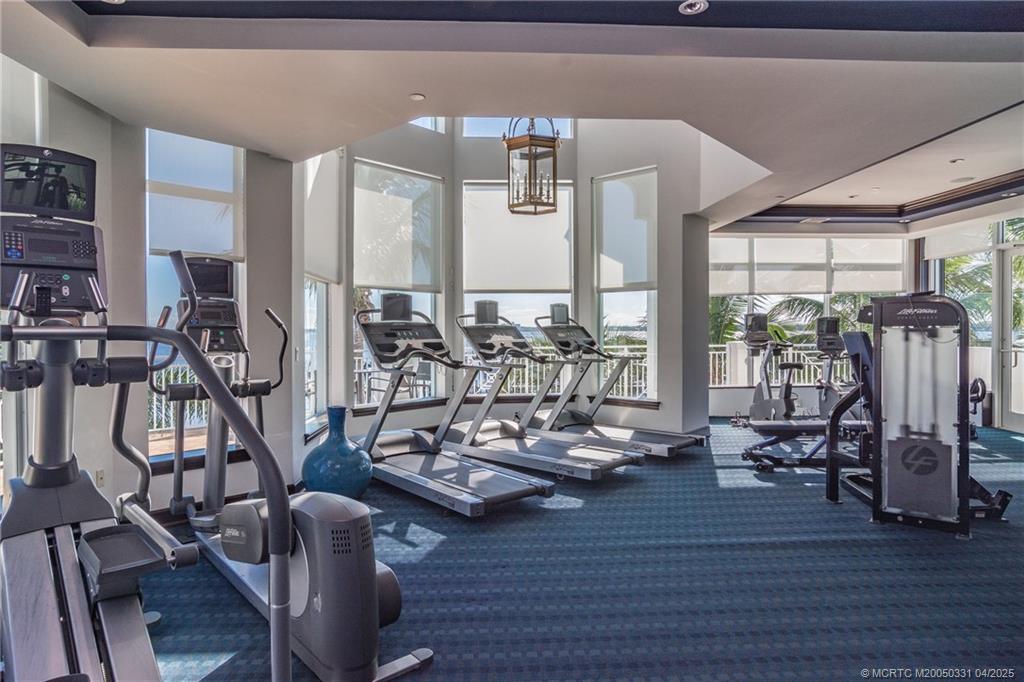 675 NW Flagler Avenue 201