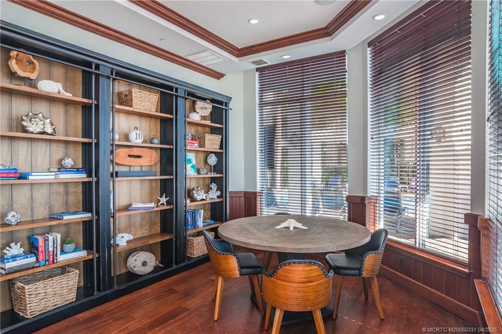 675 NW Flagler Avenue 201