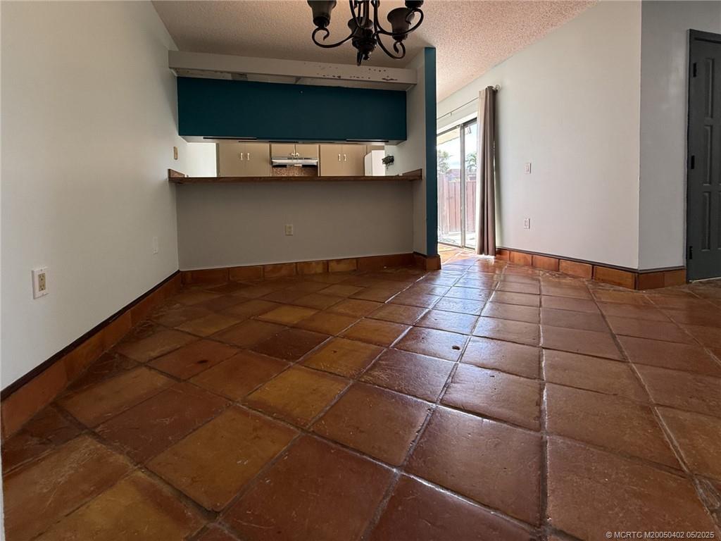 3031 SW Sunset Trace Circle