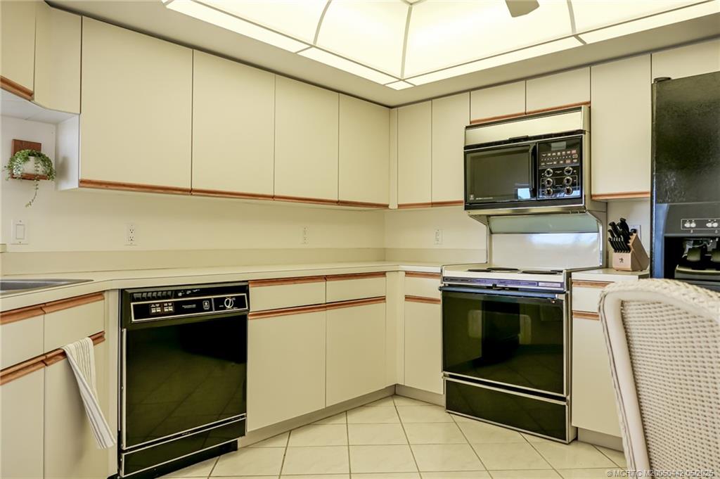 8800 S Ocean Drive 301