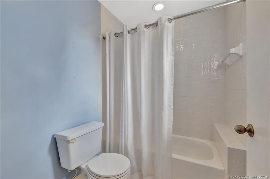 2101 SW Olympic Club Terrace