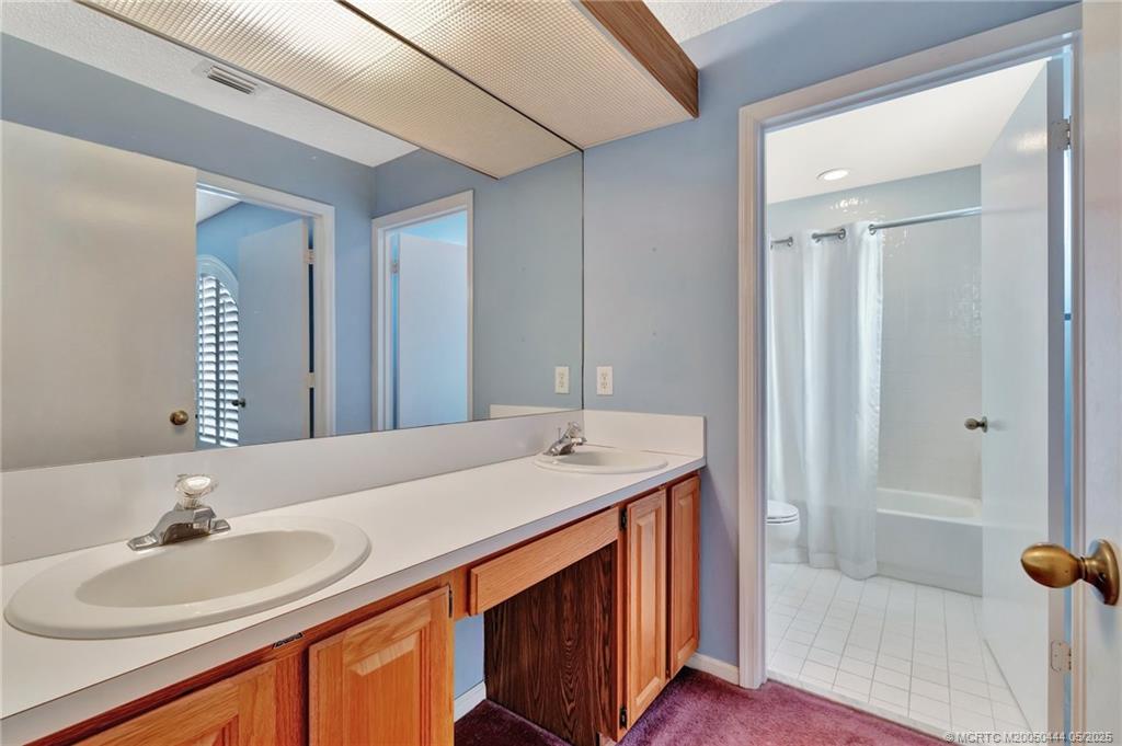 2101 SW Olympic Club Terrace