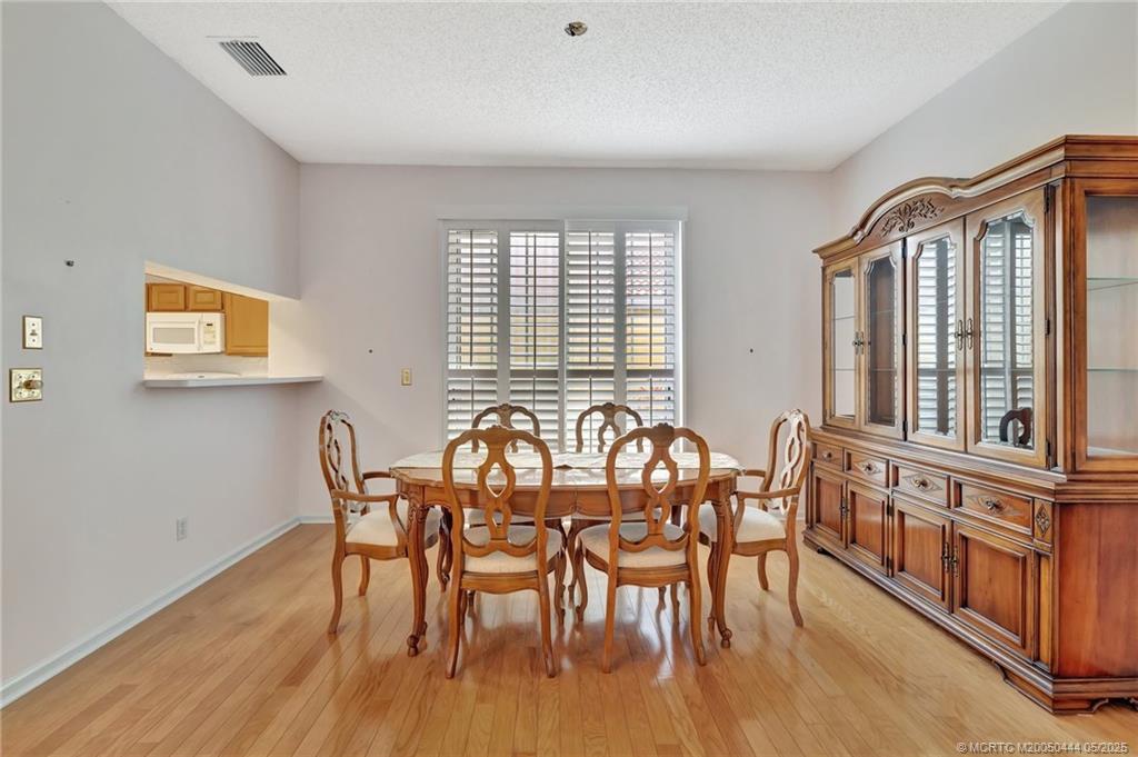 2101 SW Olympic Club Terrace