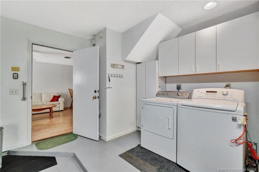 2101 SW Olympic Club Terrace