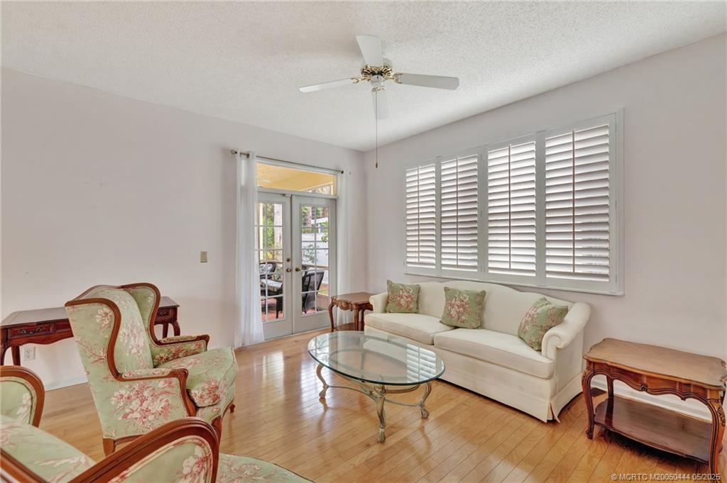 2101 SW Olympic Club Terrace