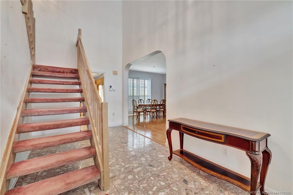 2101 SW Olympic Club Terrace