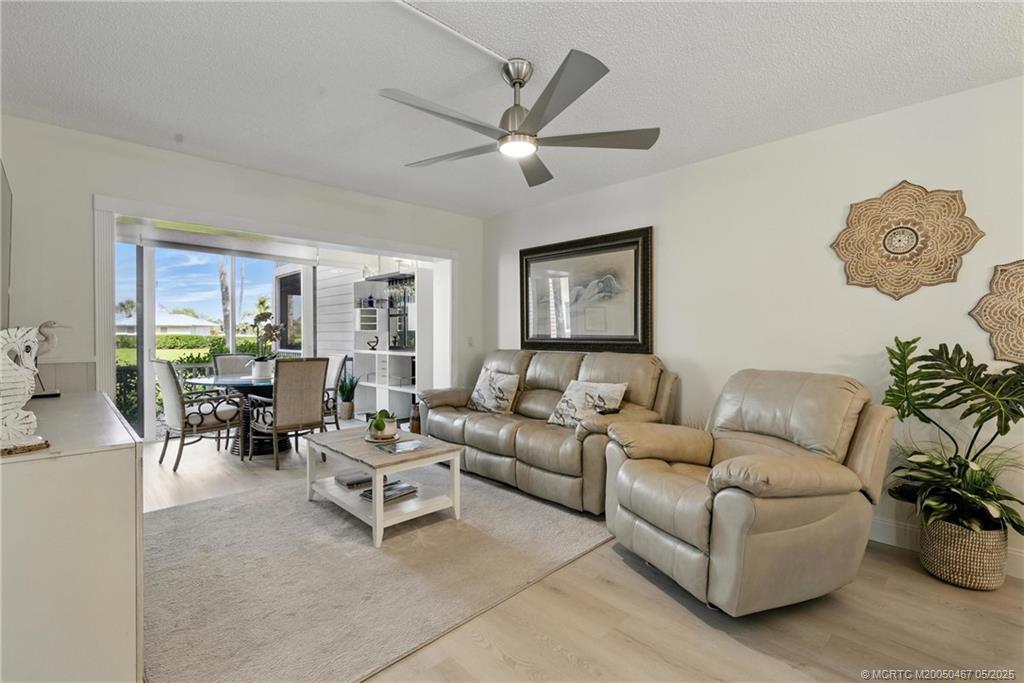 514 NE Plantation Road 4401