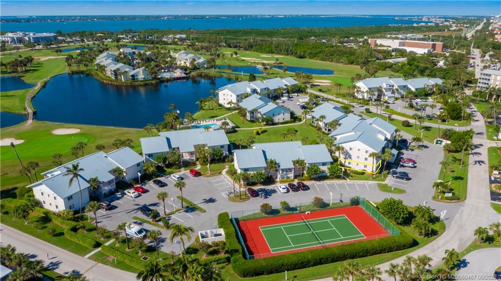 514 NE Plantation Road 4401