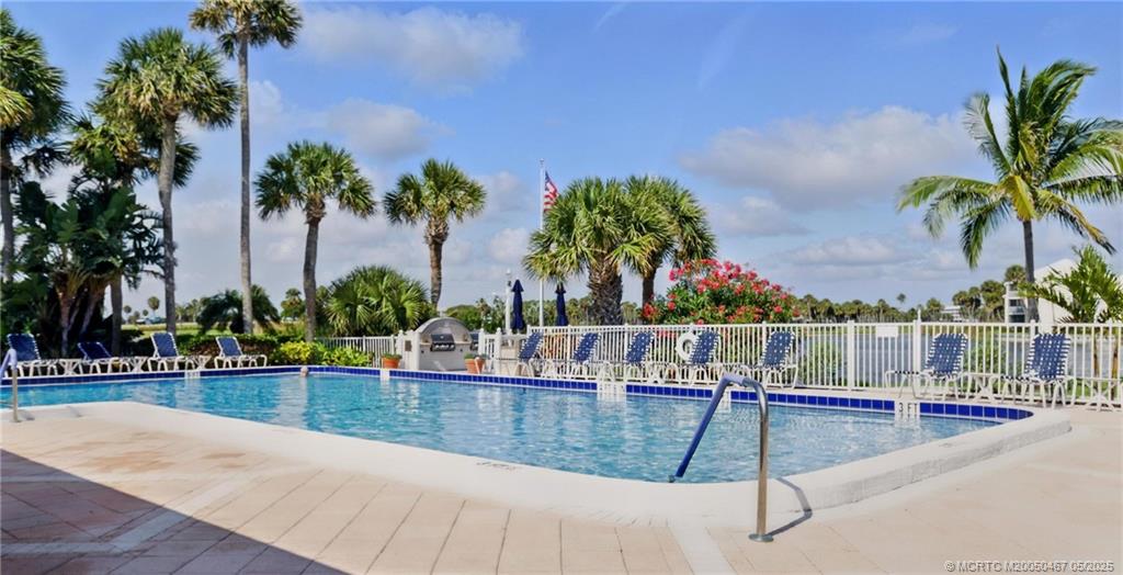 514 NE Plantation Road 4401