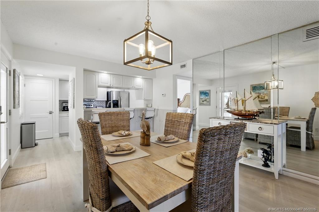 514 NE Plantation Road 4401