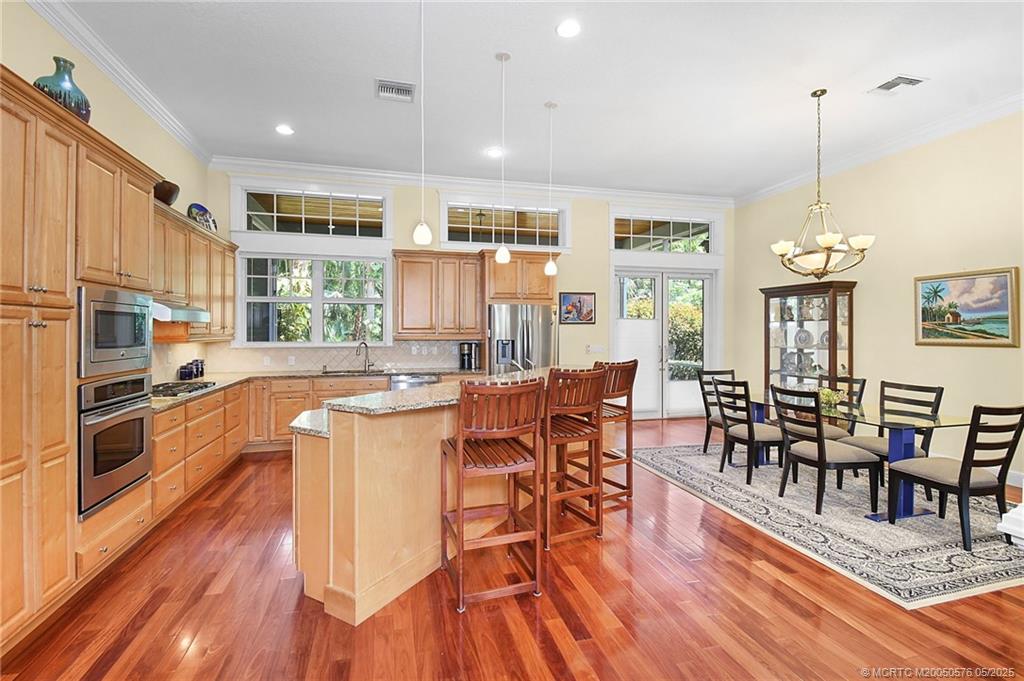 5327 SE Reef Way