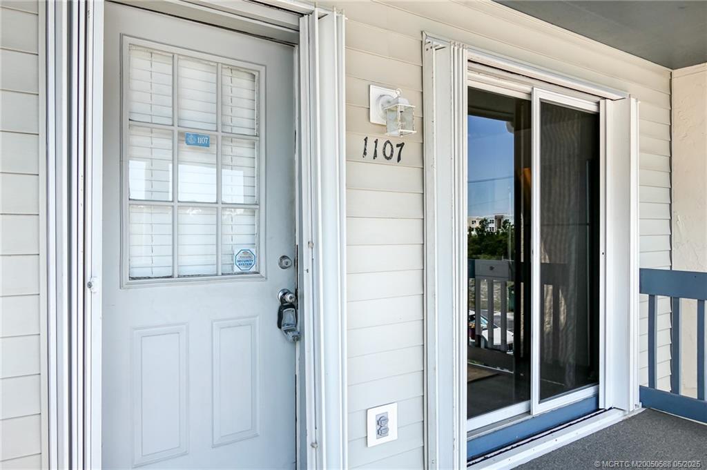 1585 NE Beacon Drive NE 1107