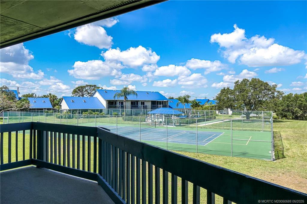 1585 NE Beacon Drive NE 1107