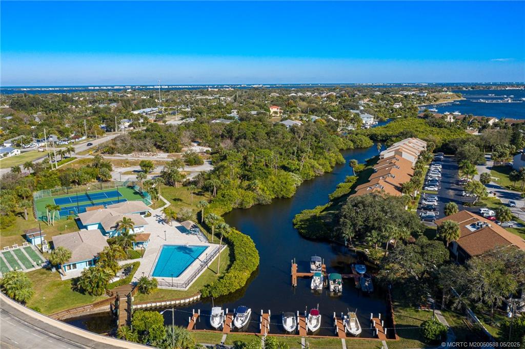 1585 NE Beacon Drive NE 1107