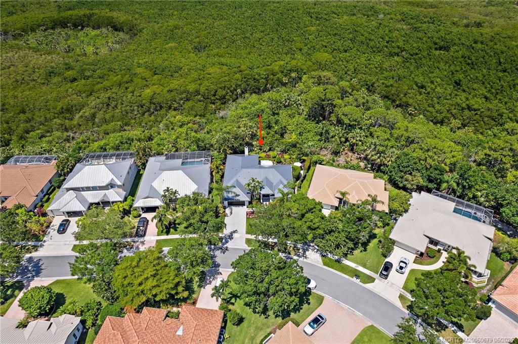 922 SW Lighthouse Drive