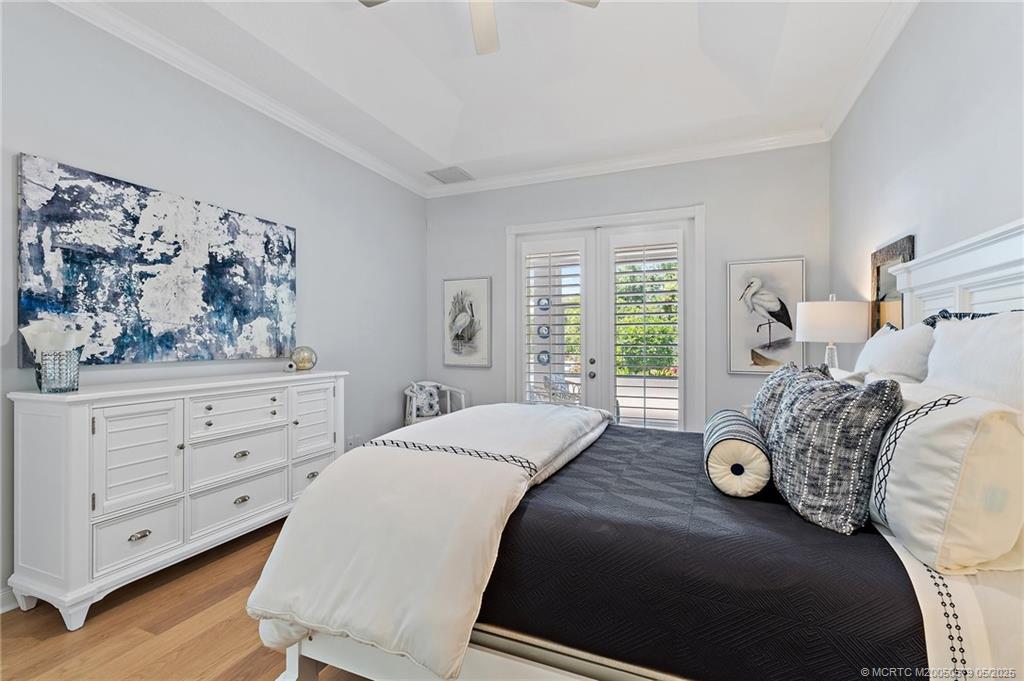 922 SW Lighthouse Drive