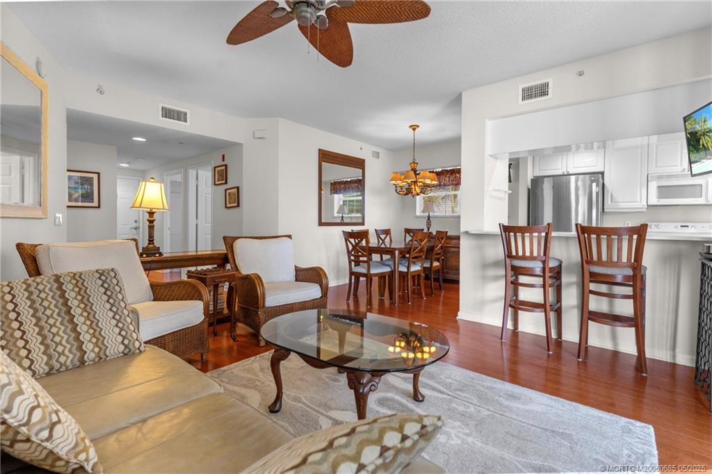 5750 NE Island Cove Way 3101