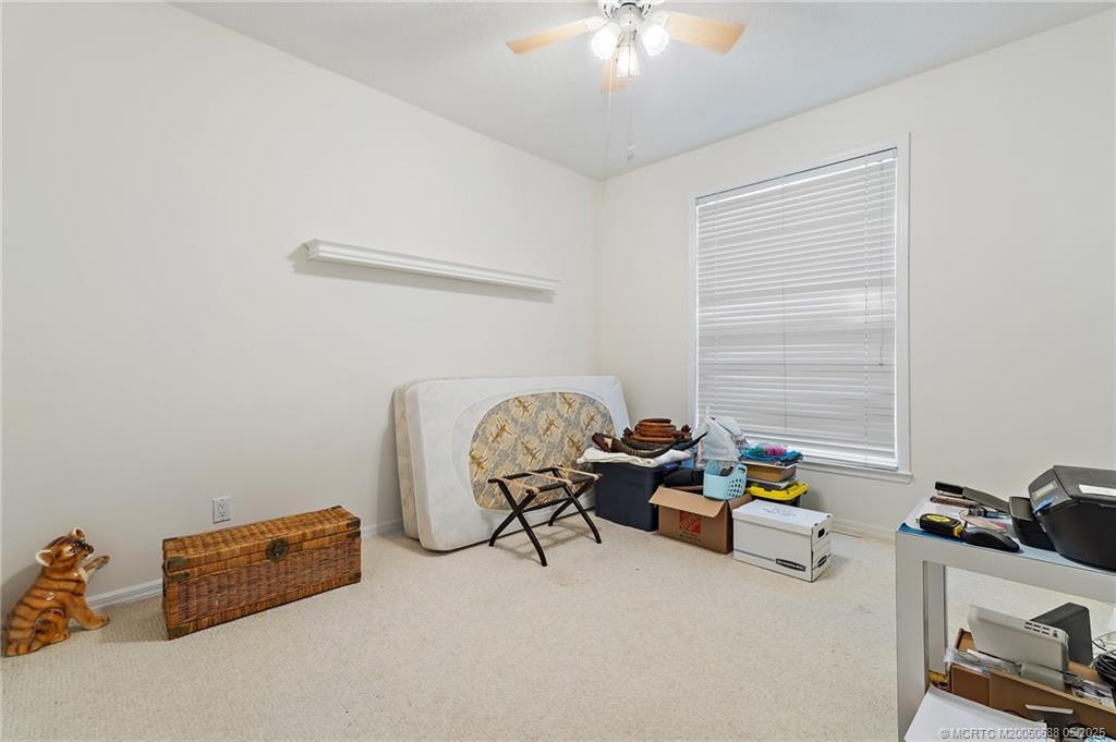 579 SE Meadow Wood Way